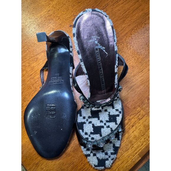 Size 38 (US Size 7.5/8) Giuseppe Zanotti Houndstooth Gemmed Jewled Heels - Picture 7 of 7